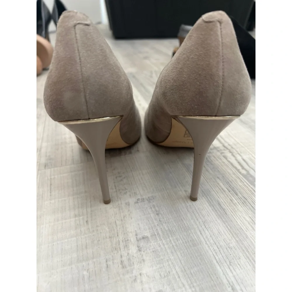 White House Black Market Tan Heels Classic Pumps